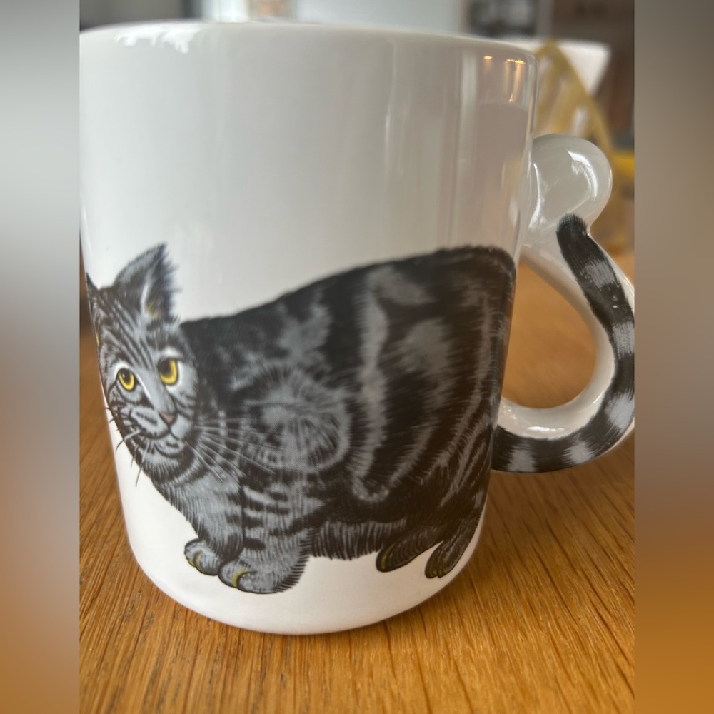 Vintage Cat-Themed White and Black Mug Made in Japan